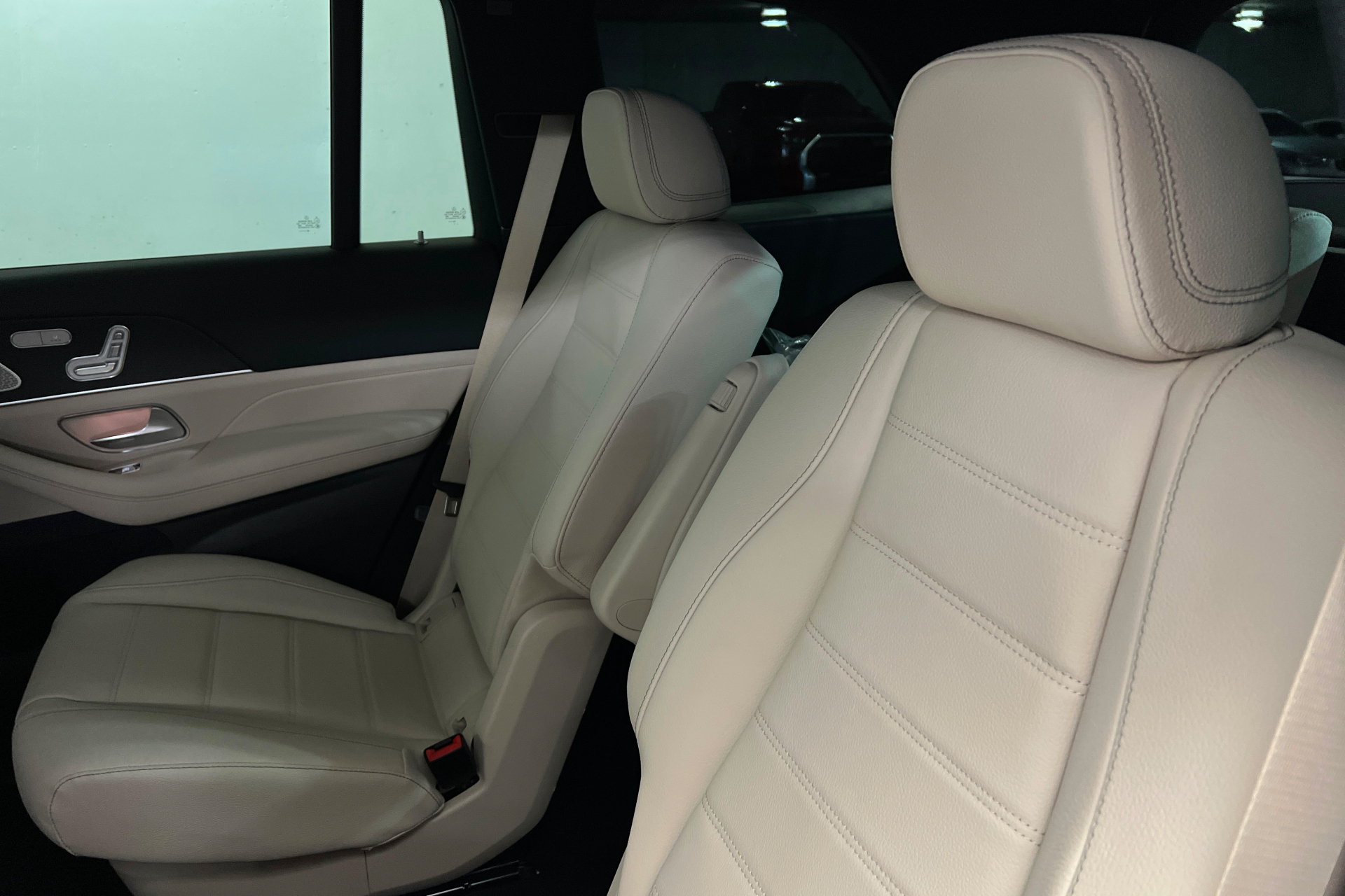 New 2026 Mercedes-Benz GLS 580 4MATIC image 20