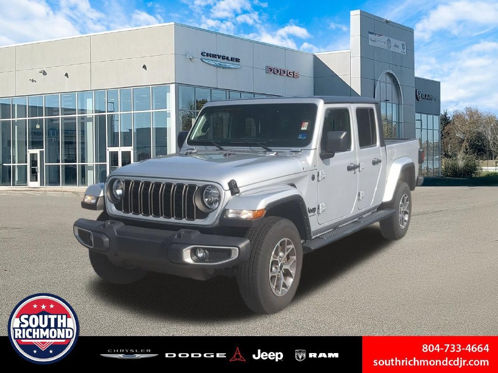 Used 2024 Jeep Gladiator Sport AWD/4WD image 1