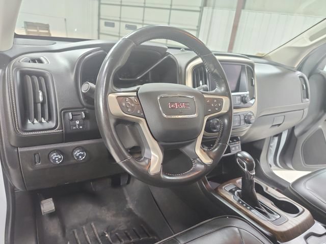 Used 2022 GMC Canyon Denali AWD/4WD image 18
