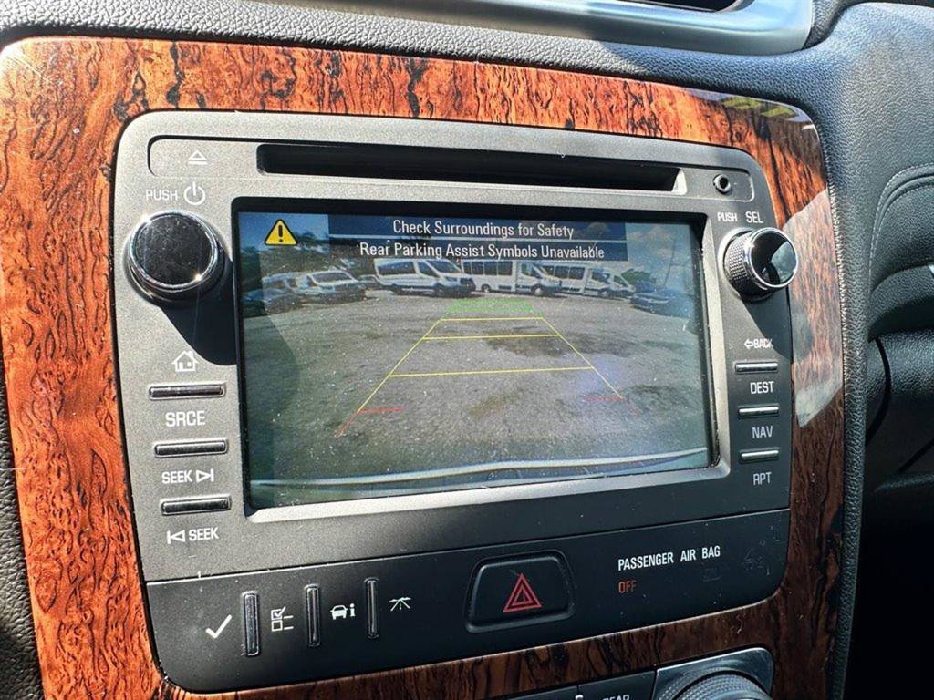 Used 2014 Chevrolet Traverse LT FWD image 34
