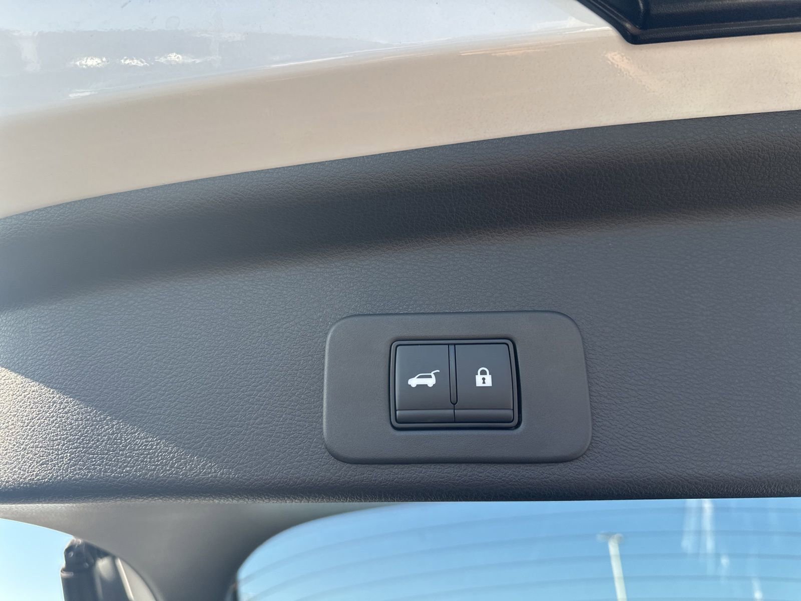 New 2025 Nissan Murano SL w/ Cargo Package image 40