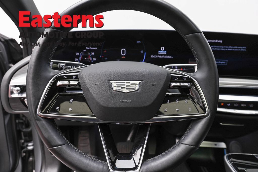 Used 2024 Cadillac Lyriq Luxury RWD image 10