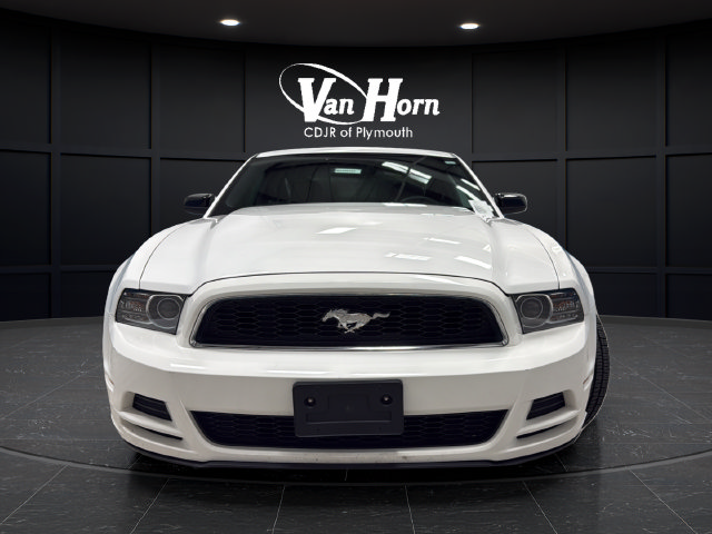 Used 2013 Ford Mustang Coupe w/ V6 Performance Pkg RWD image 2