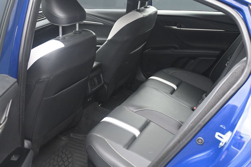Used 2025 Toyota Camry SE w/ Multimedia Upgrade Package FWD image 16
