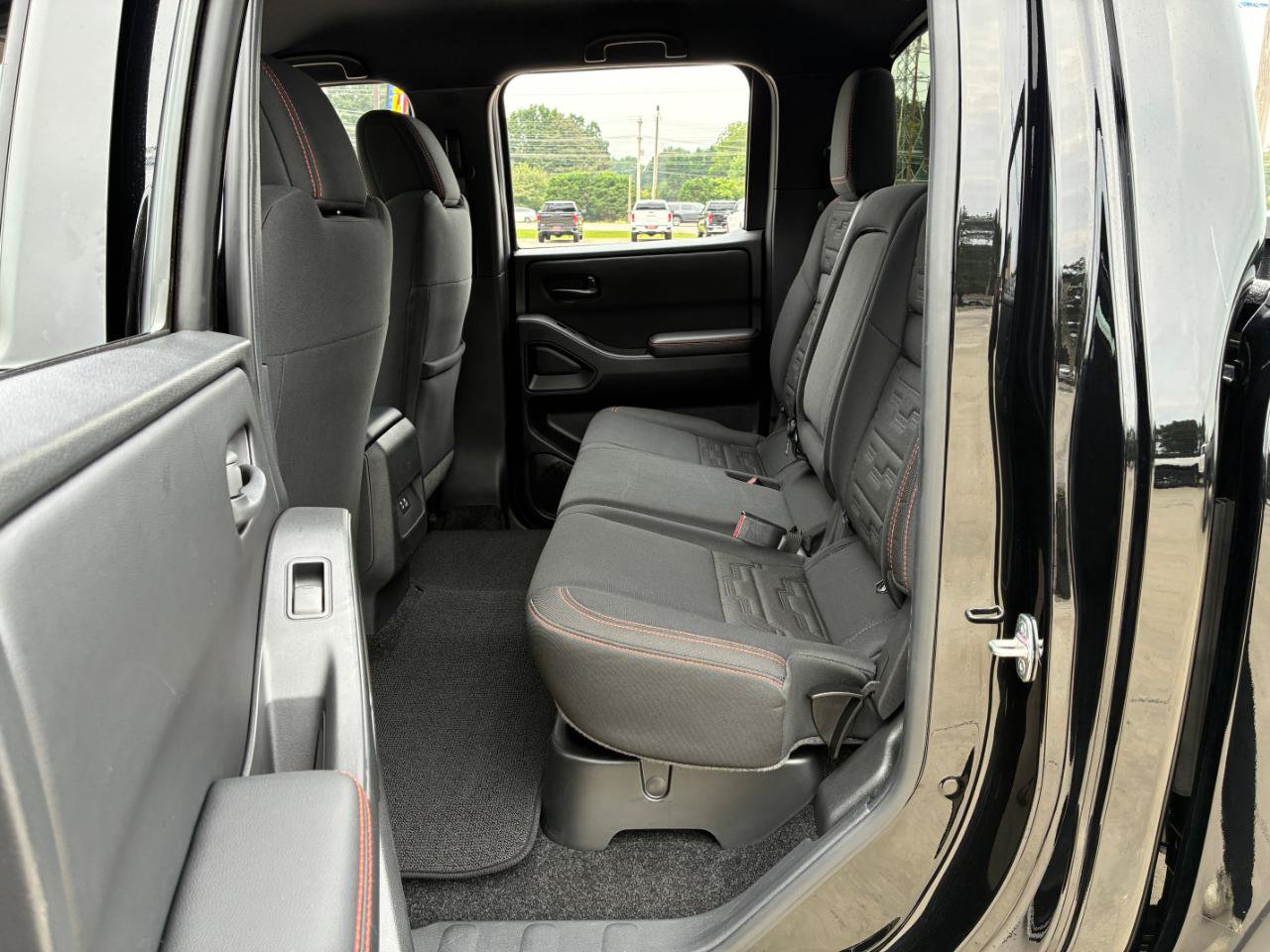 Used 2026 Nissan Frontier PRO-4X AWD/4WD image 28