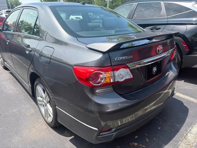 Used 2013 Toyota Corolla S w/ Premium Pkg FWD image 5