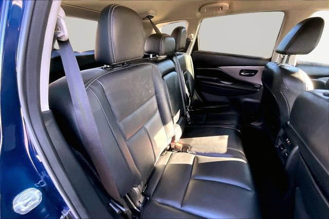 Used 2022 Nissan Murano SV w/ Cargo Package image 17