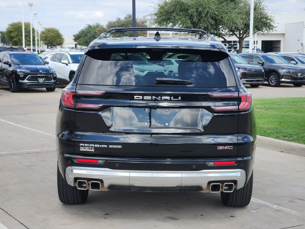 Used 2025 GMC Acadia Denali AWD/4WD image 12