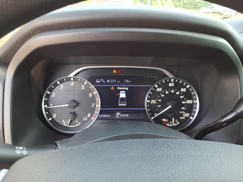 Certified 2022 Nissan Titan SV RWD image 8
