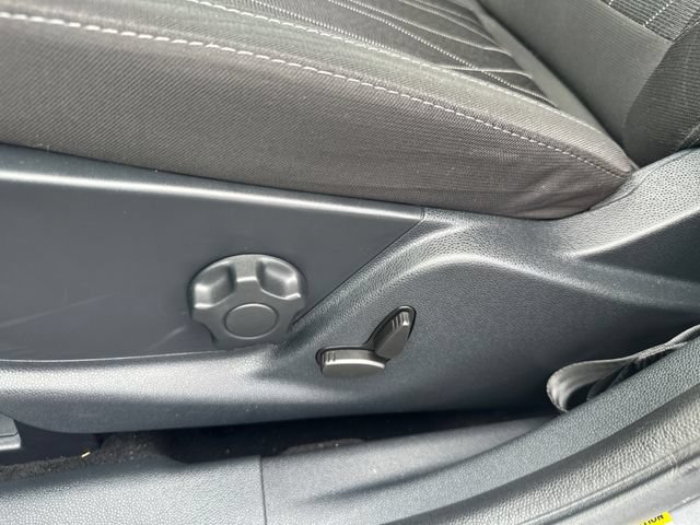 Used 2019 Ford EcoSport SE w/ SE Convenience Package FWD image 26