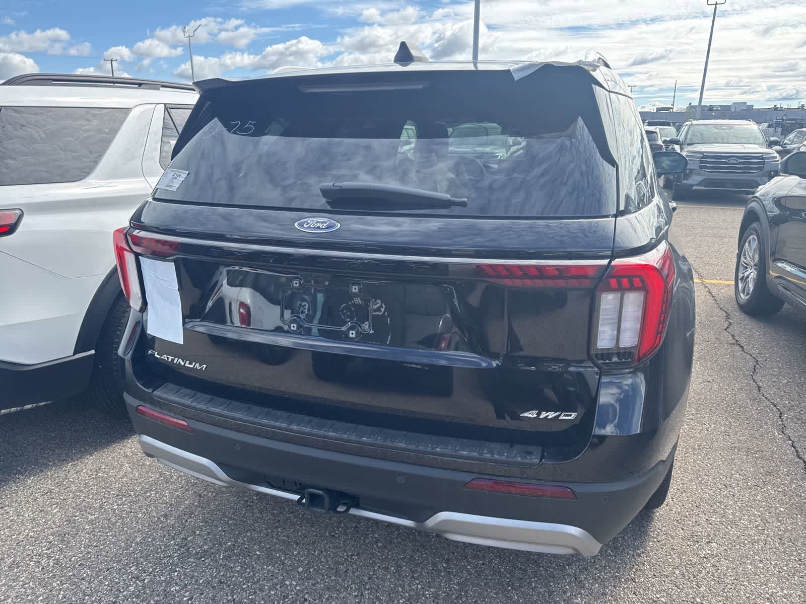New 2026 Ford Explorer Platinum w/ LUX Leather Package AWD/4WD image 10