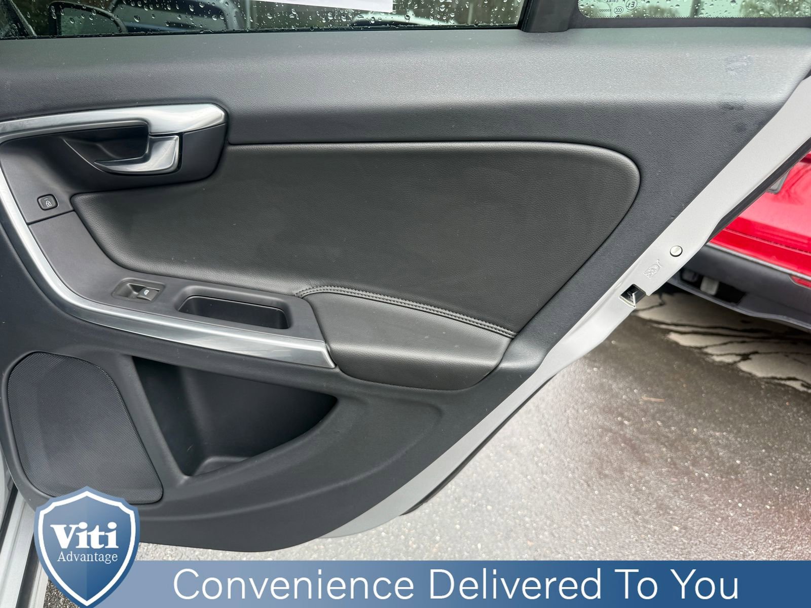 Used 2018 Volvo V60 T5 Cross Country AWD/4WD image 25