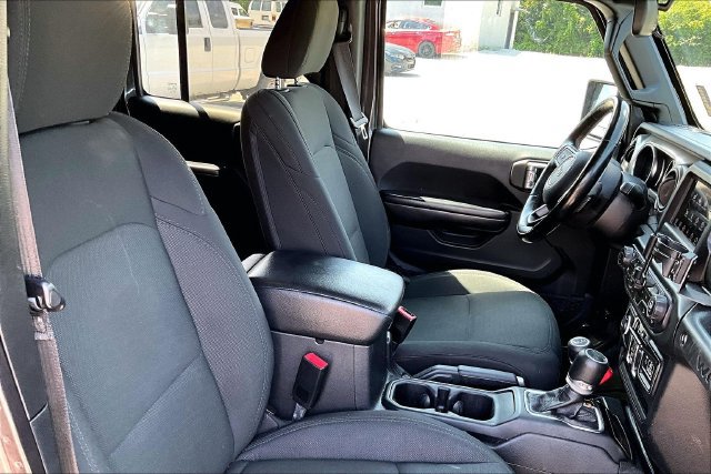 Used 2020 Jeep Wrangler Unlimited Sport S AWD/4WD image 7