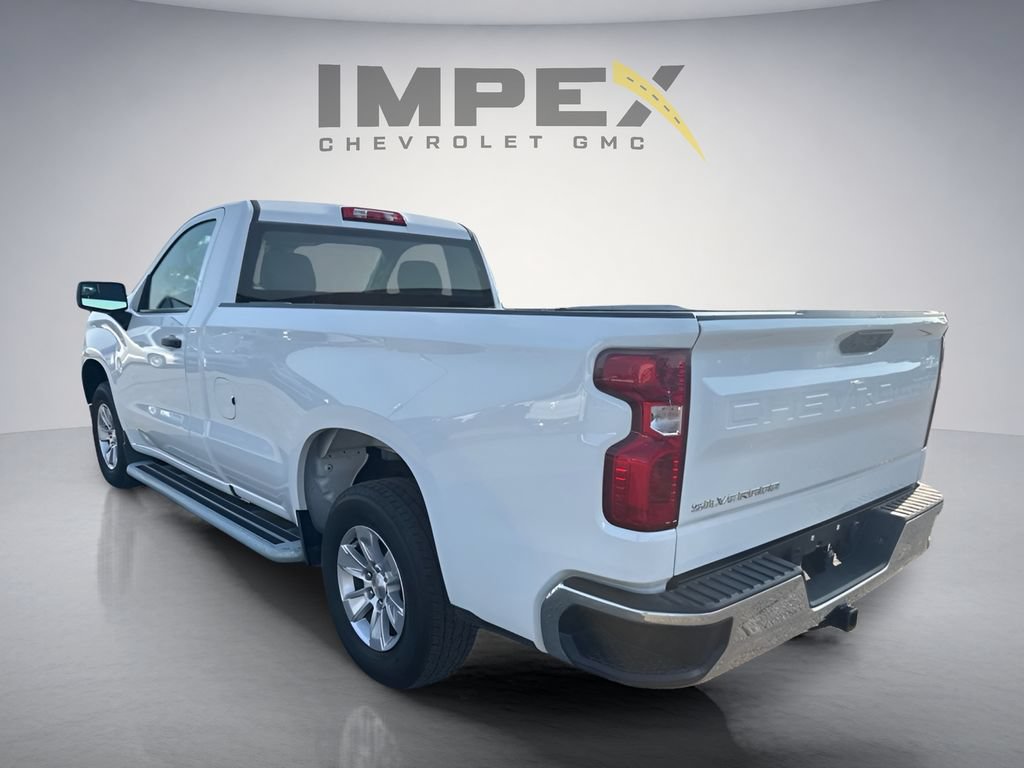 Used 2025 Chevrolet Silverado 1500 W/T RWD image 3