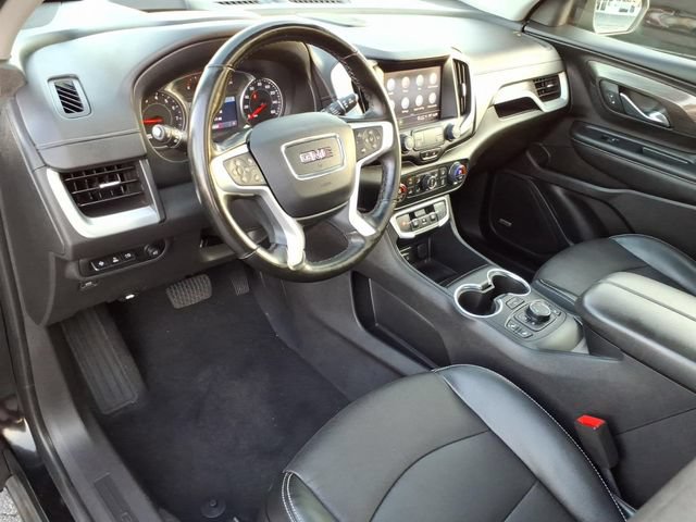 Used 2023 GMC Terrain SLT w/ Infotainment Package II AWD/4WD image 3