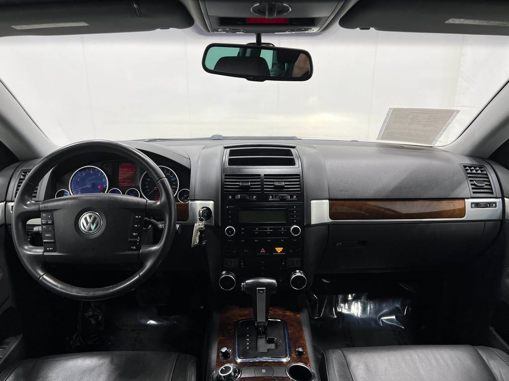 Used 2008 Volkswagen Touareg V6 AWD/4WD image 21
