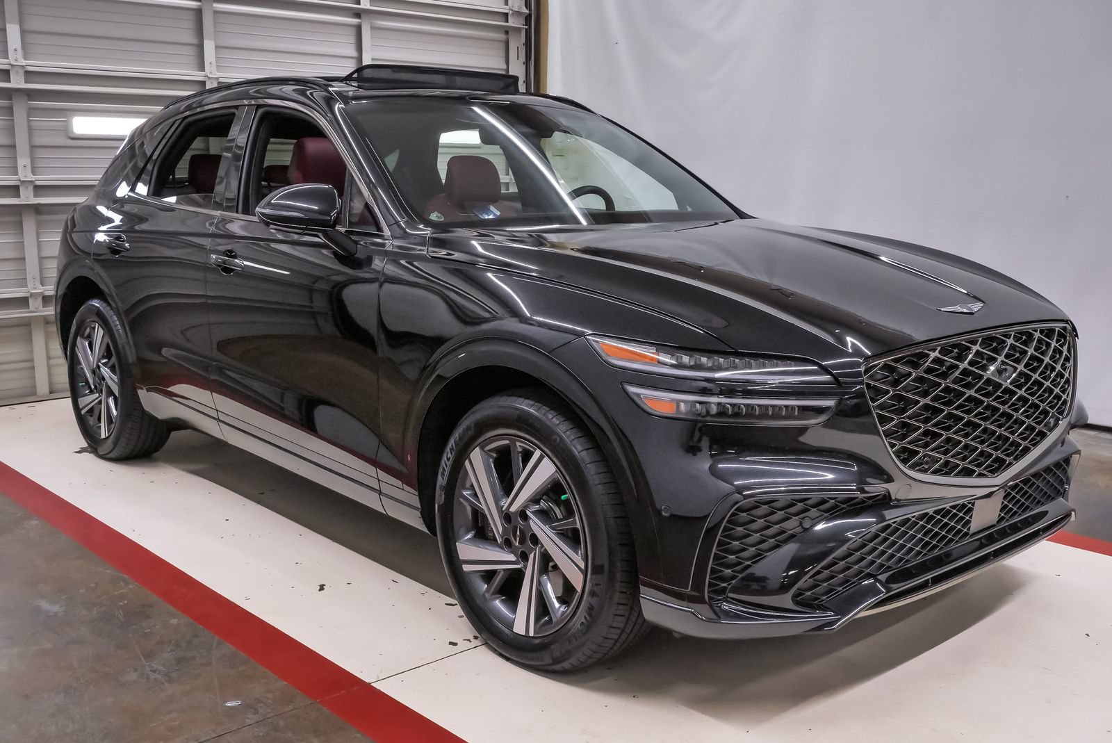 Certified 2026 Genesis GV70 3.5T Sport Advanced AWD/4WD image 5