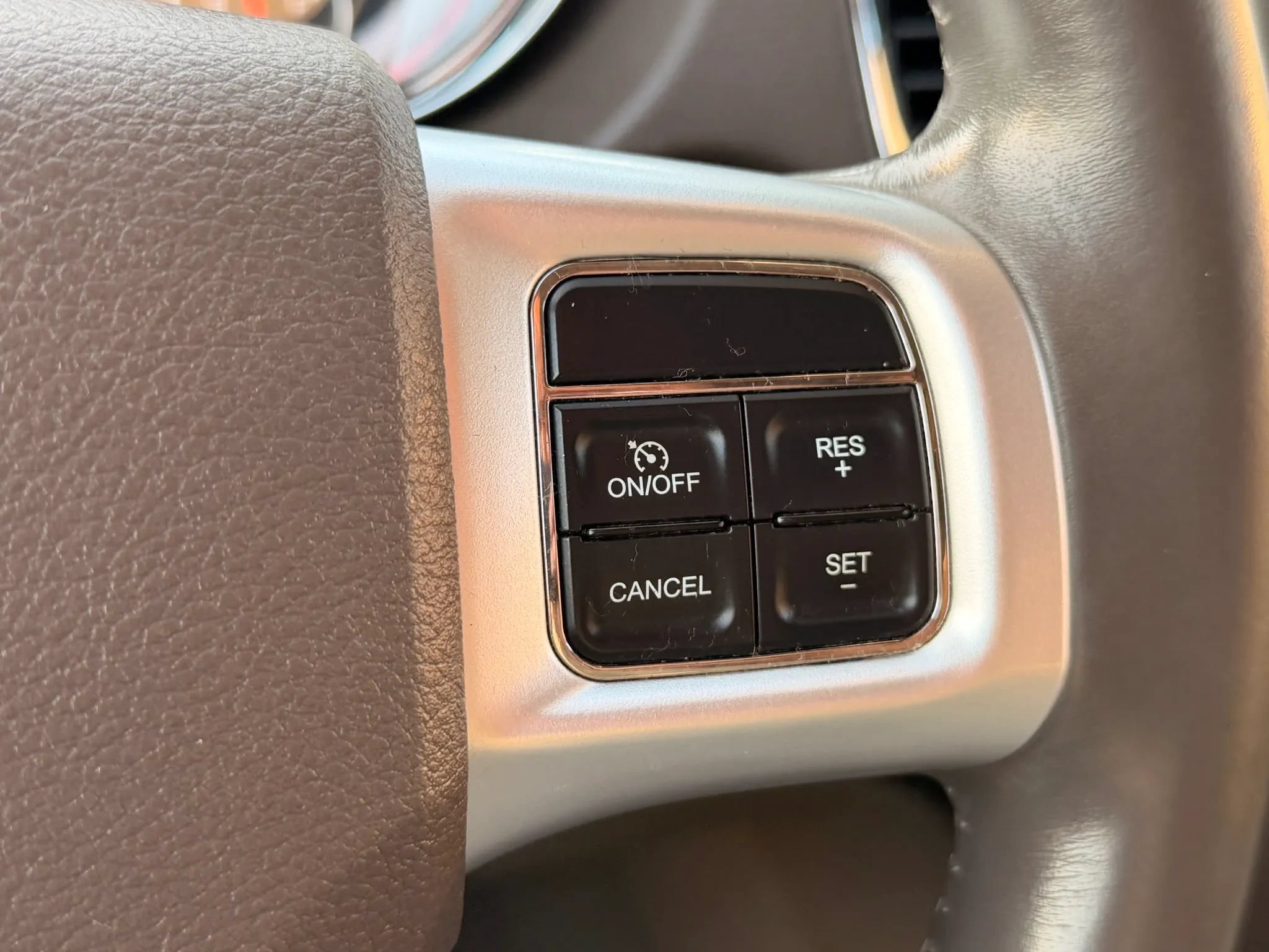 Used 2011 Dodge Durango Crew AWD/4WD image 36