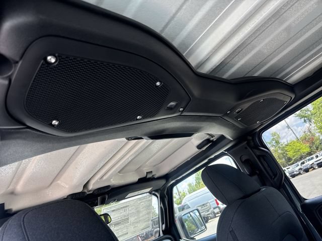 New 2026 Jeep Gladiator Sport AWD/4WD image 22
