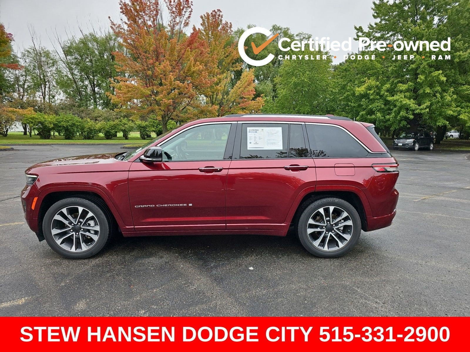 Used 2022 Jeep Grand Cherokee Overland w/ Adv Protech Group III AWD/4WD image 1