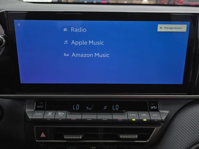 Used 2026 Toyota Camry SE w/ Multimedia Upgrade Package image 20