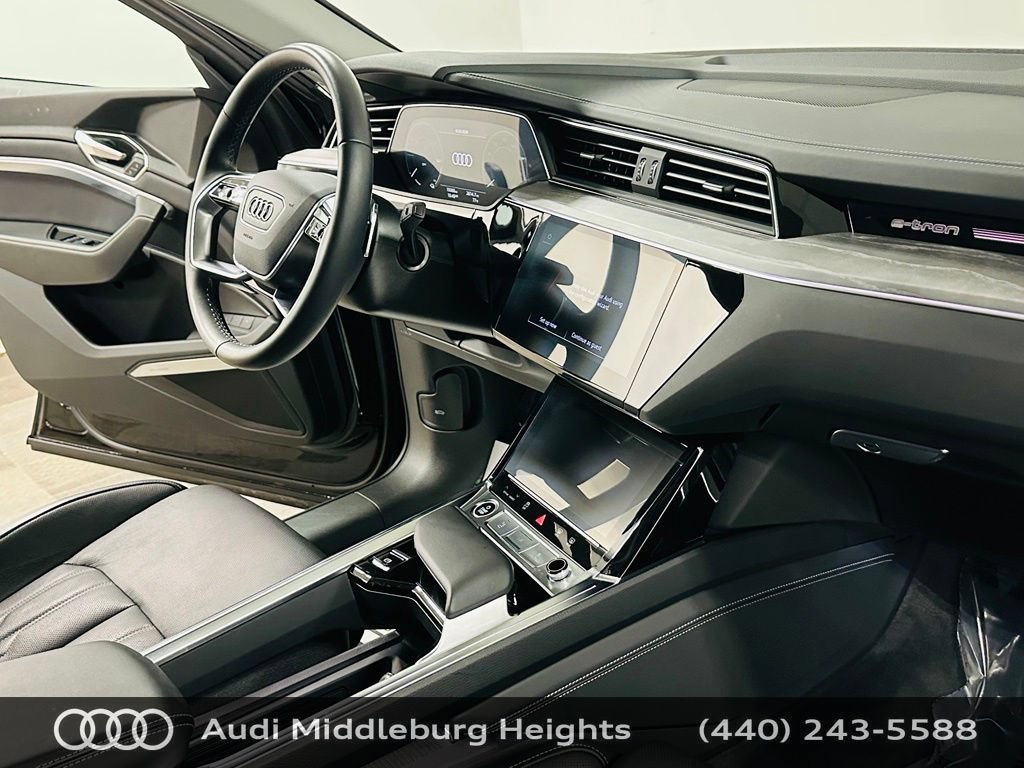 Certified 2024 Audi Q8 e-tron Prestige w/ Prestige Package AWD/4WD image 11