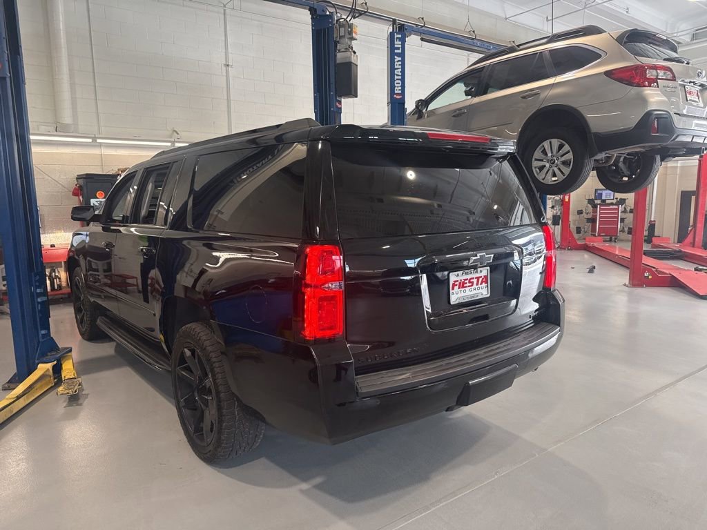 Used 2019 Chevrolet Suburban Premier image 10
