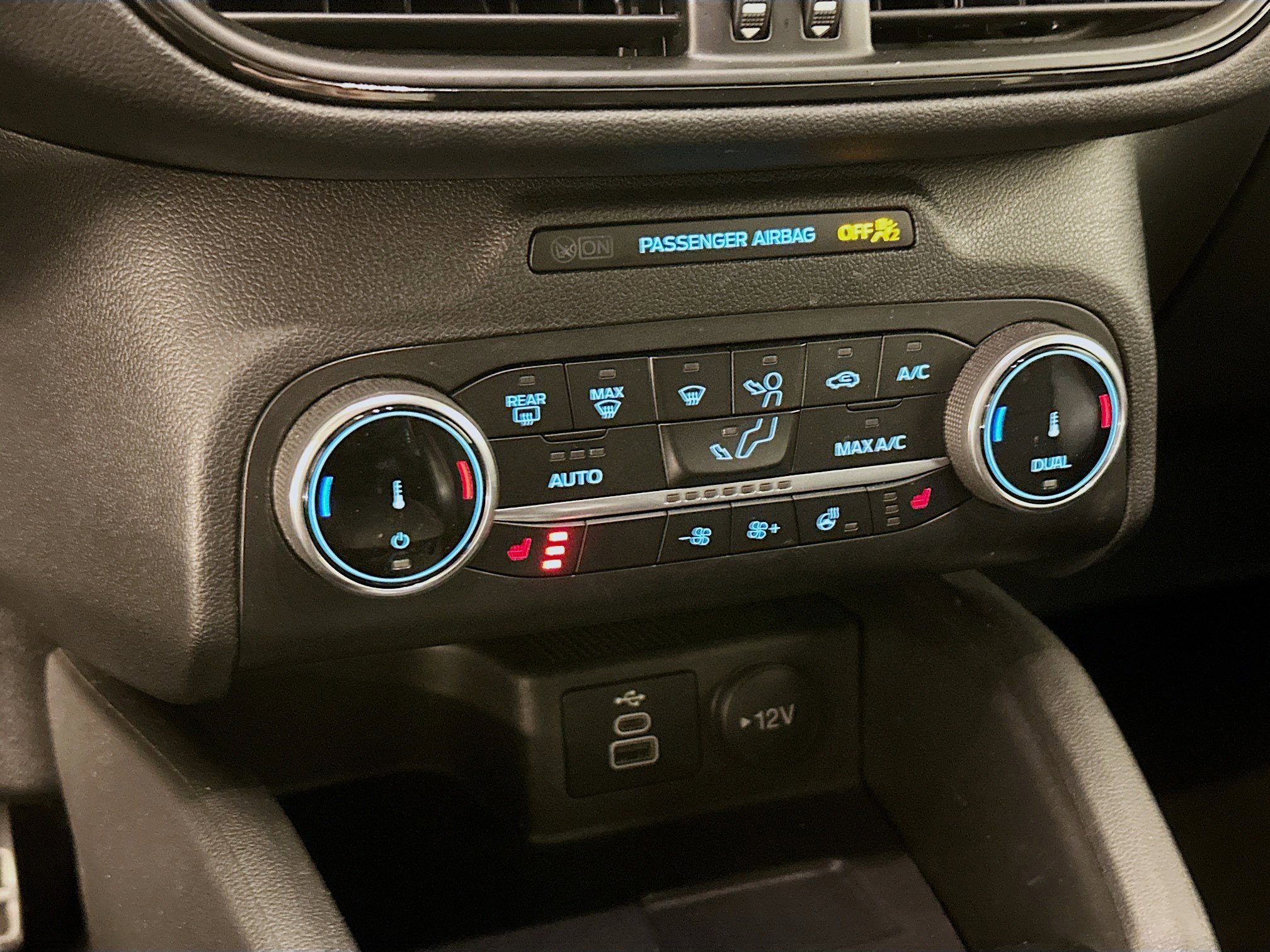 Used 2024 Ford Escape ST-Line image 23