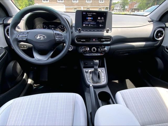 Used 2023 Hyundai Kona SEL AWD/4WD image 12
