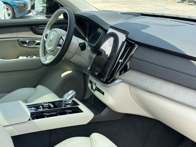New 2026 Volvo XC90 B6 Ultra image 11