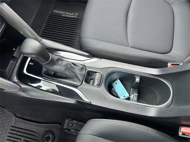 Used 2024 Toyota Corolla Cross LE image 16