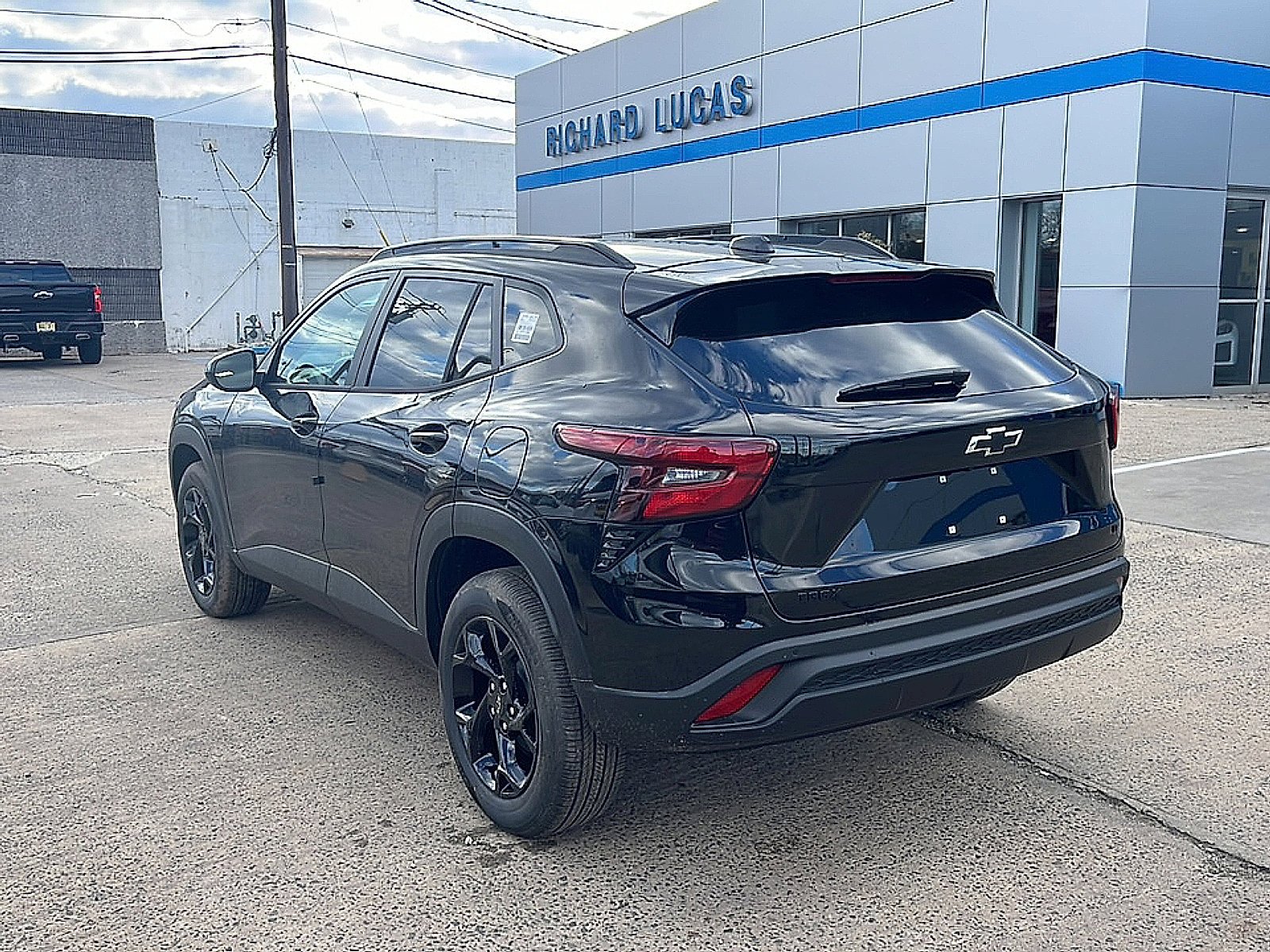 New 2026 Chevrolet Trax LT w/ Driver Confidence Package FWD image 8