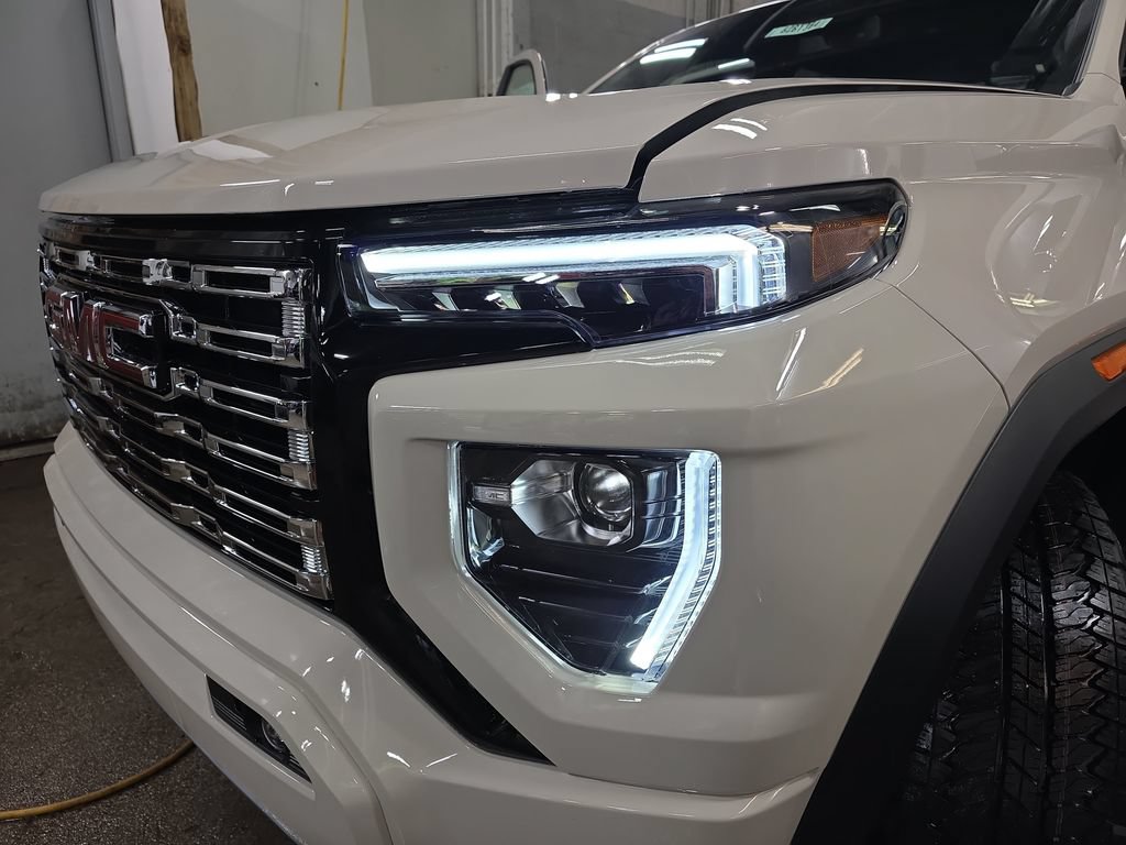 New 2026 GMC Canyon Denali AWD/4WD image 29
