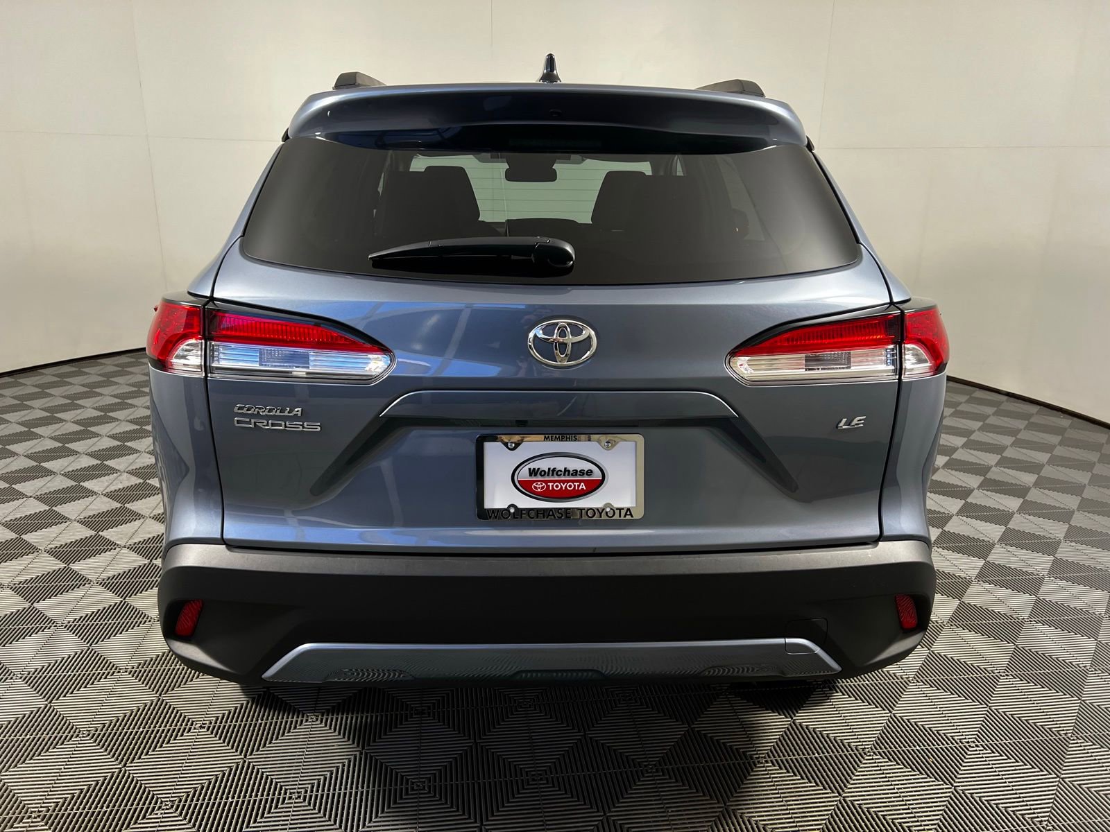 Certified 2025 Toyota Corolla Cross LE image 7