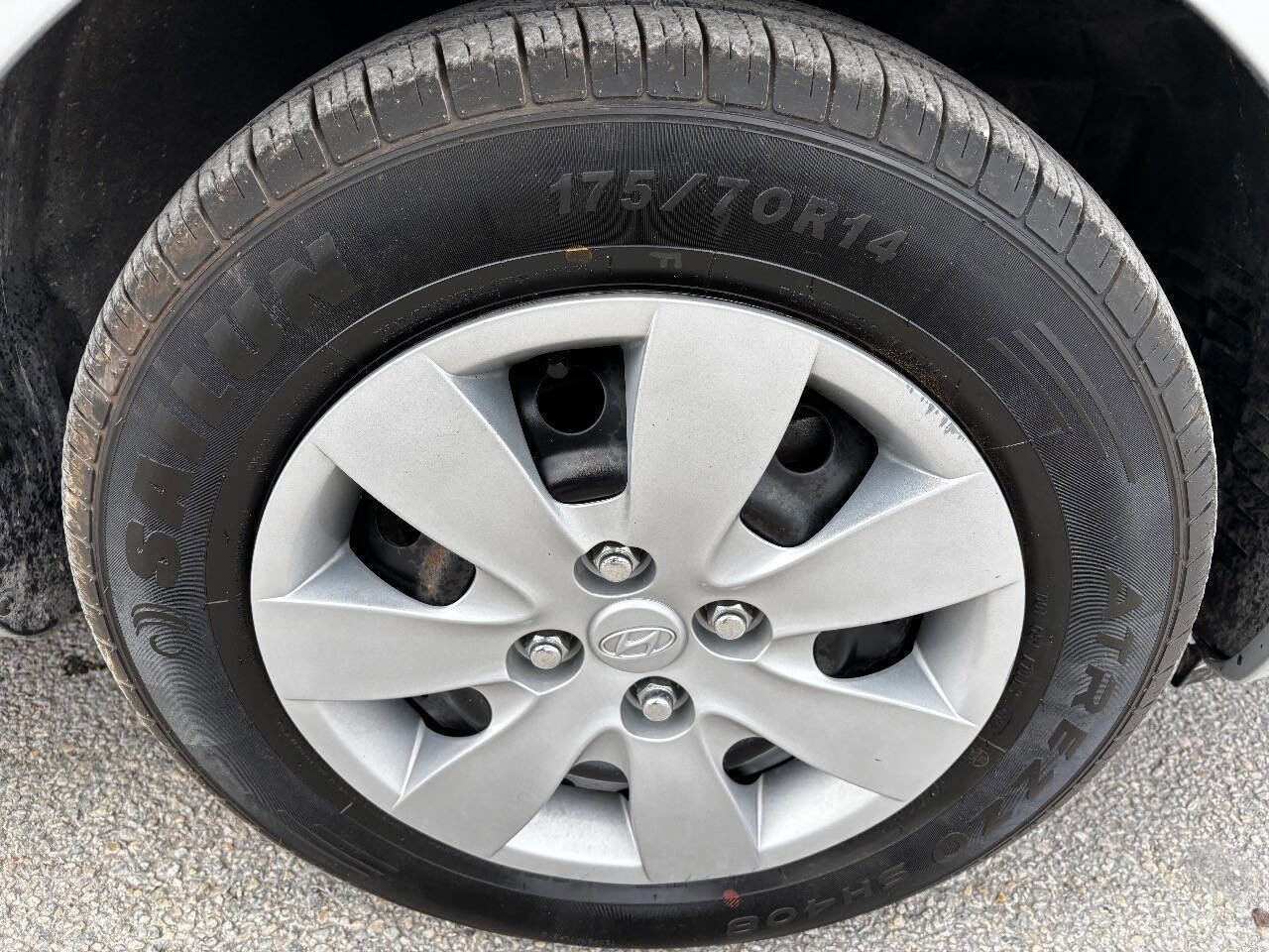 Used 2008 Hyundai Accent GS image 22