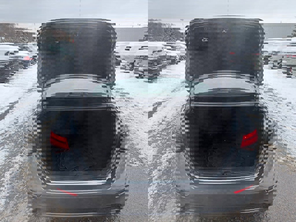 Used 2024 Nissan Sentra SV image 33