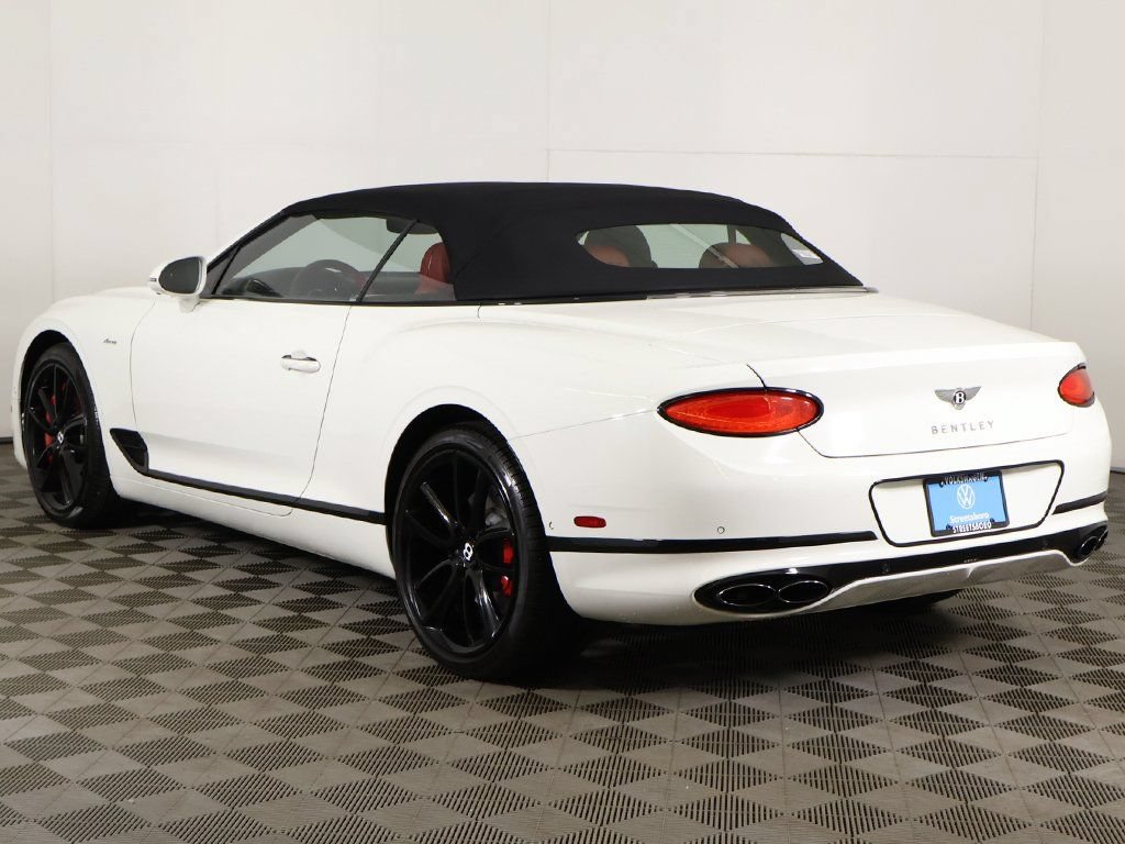 Used 2023 Bentley Continental GT Azure AWD/4WD image 12