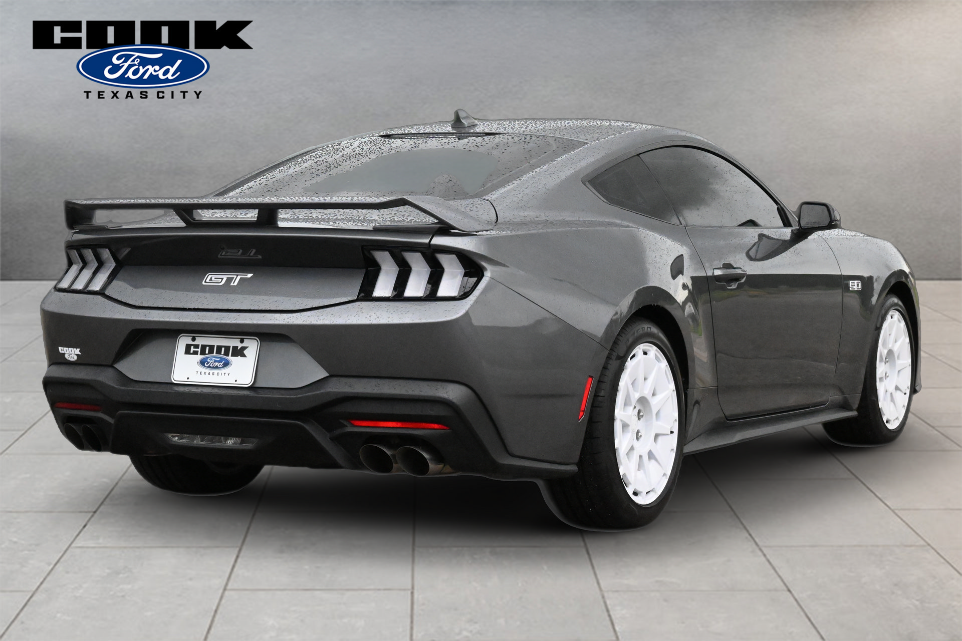 Used 2026 Ford Mustang GT RWD image 3
