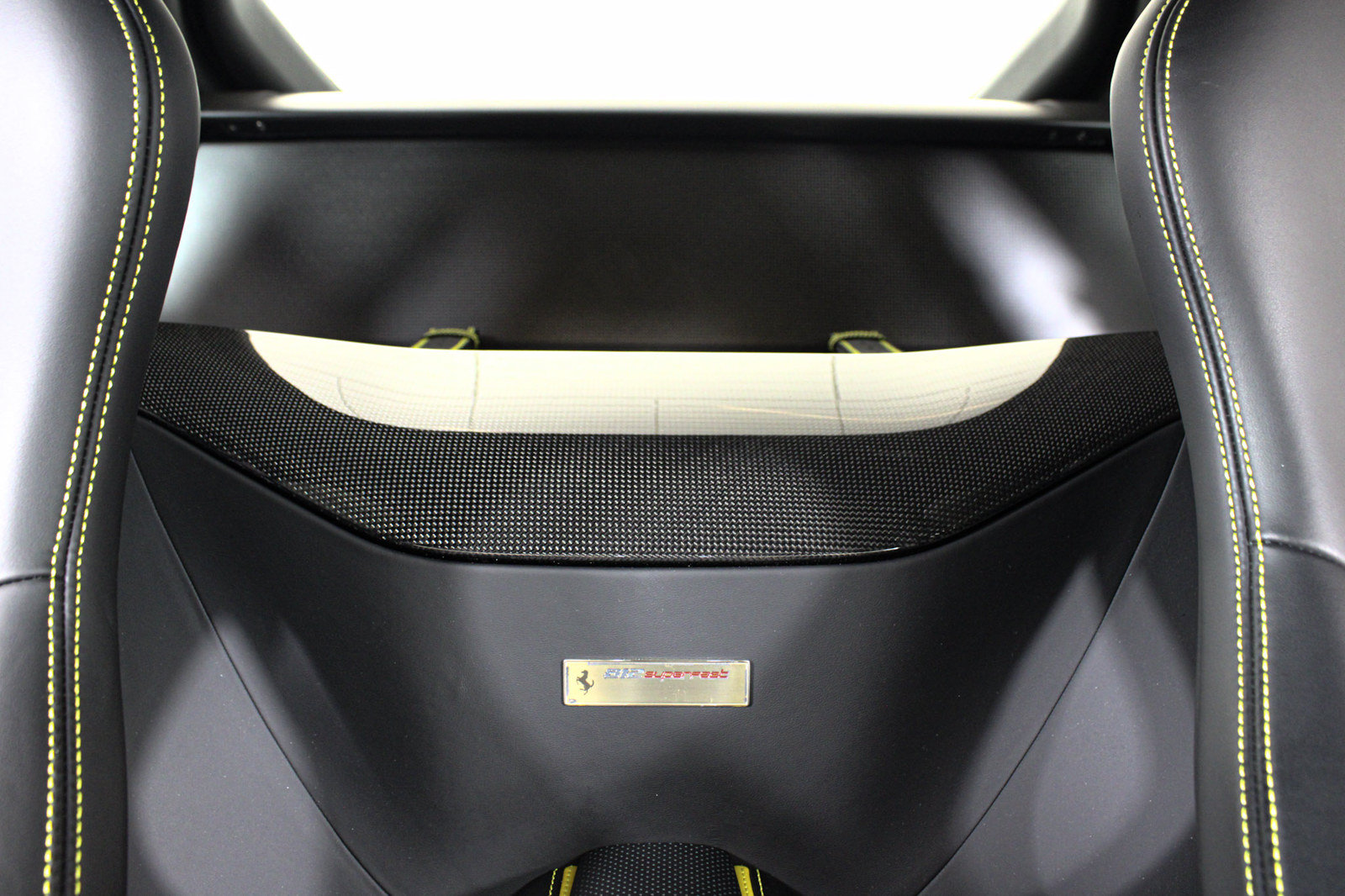 Used 2019 Ferrari 812 Superfast RWD image 42