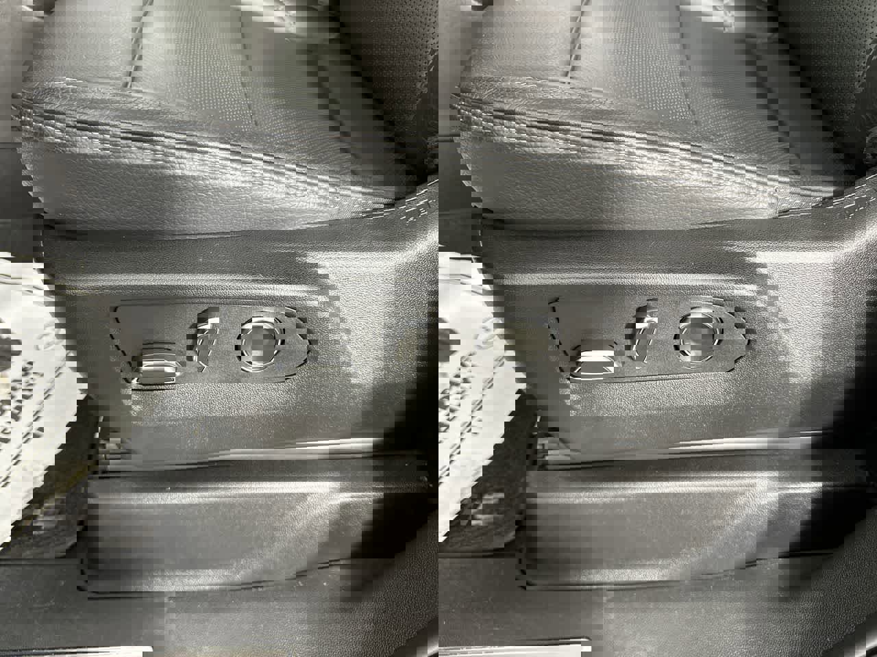 Used 2025 GMC Yukon Denali image 12