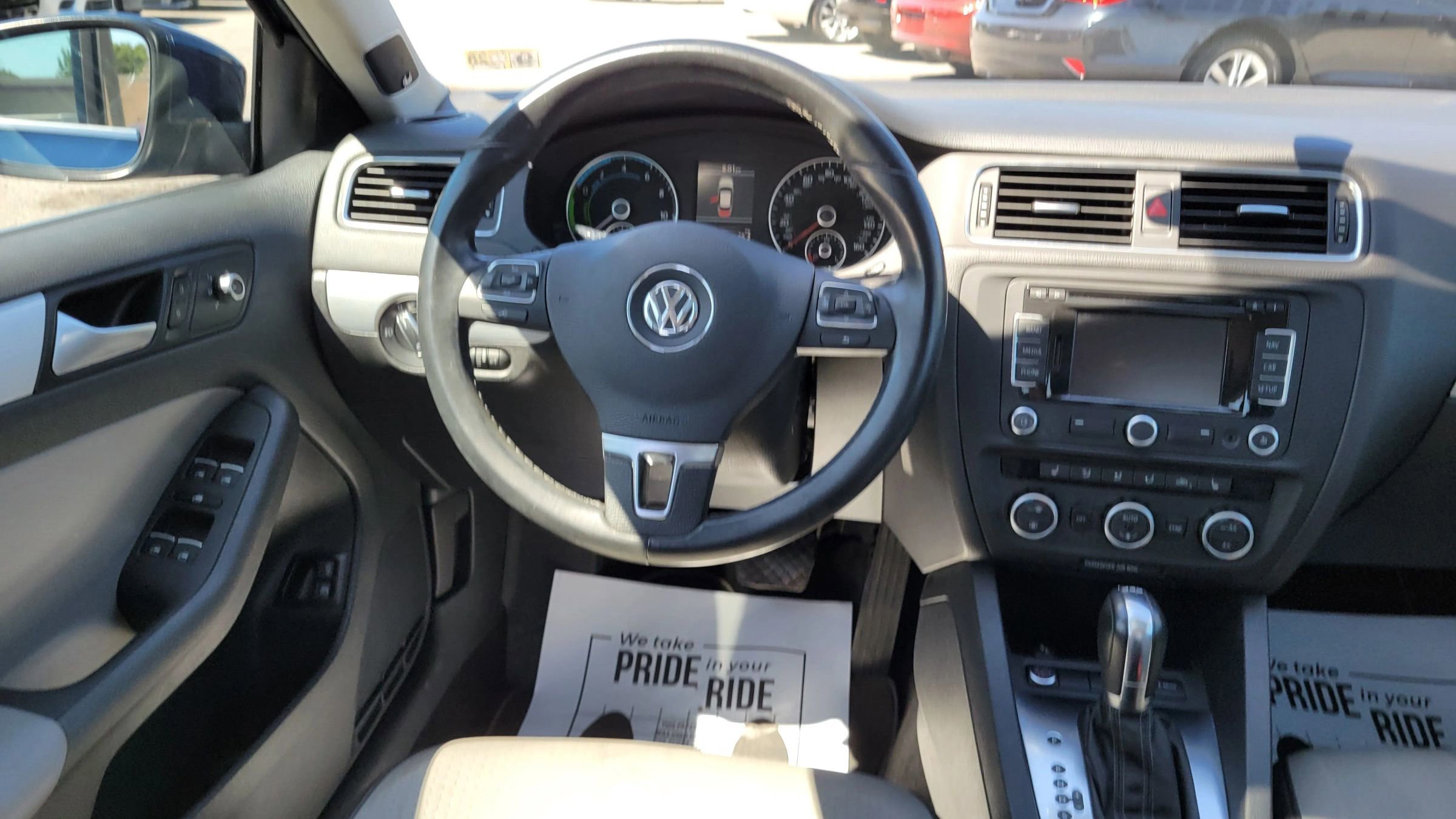 Used 2014 Volkswagen Jetta SEL Premium FWD image 16