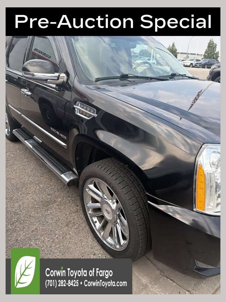Used 2013 Cadillac Escalade Platinum AWD/4WD image 1