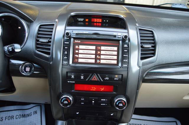 Used 2013 Kia Sorento EX w/ Premium Plus Pkg image 23