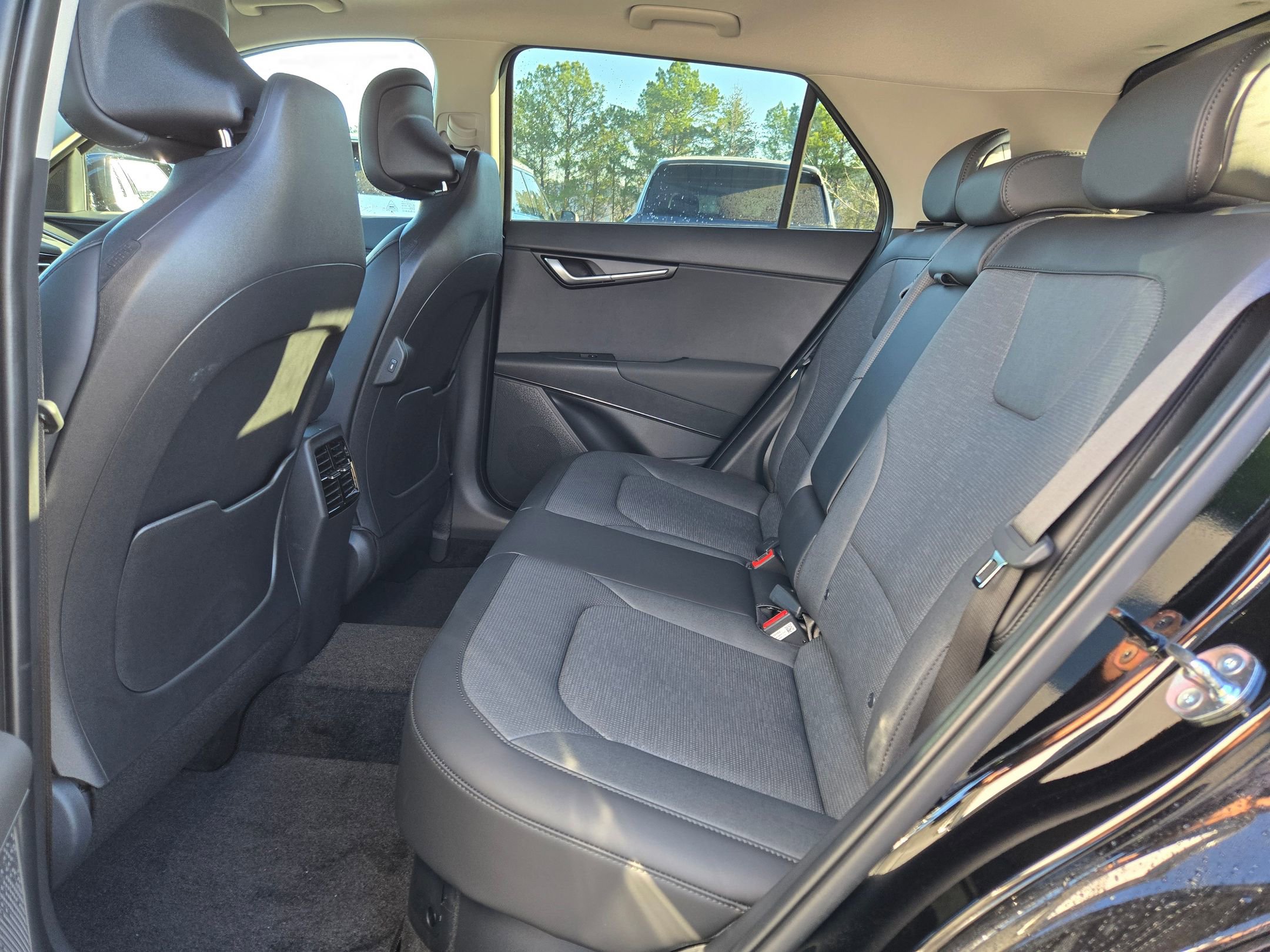 New 2026 Kia Niro SX Touring image 26