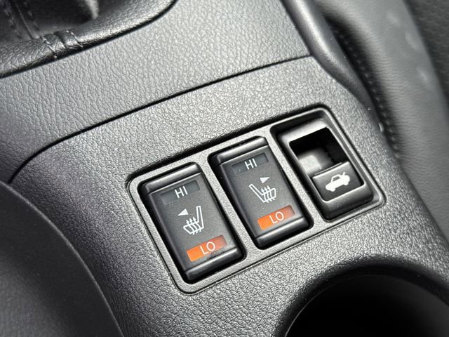 Used 2024 Nissan Z Performance w/ Heritage Edition image 27