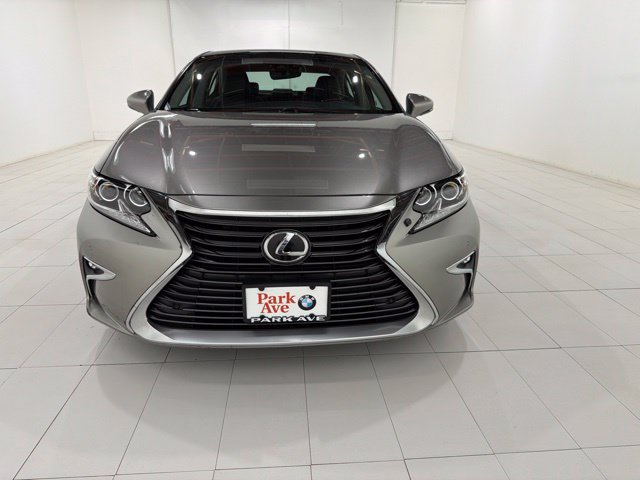 Used 2017 Lexus ES 350 w/ Luxury Package FWD image 8