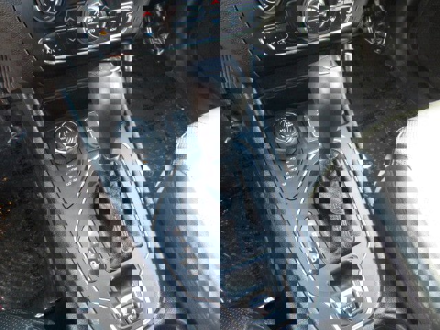 Used 2021 Jeep Cherokee Latitude Lux w/ Comfort/Convenience Group image 14