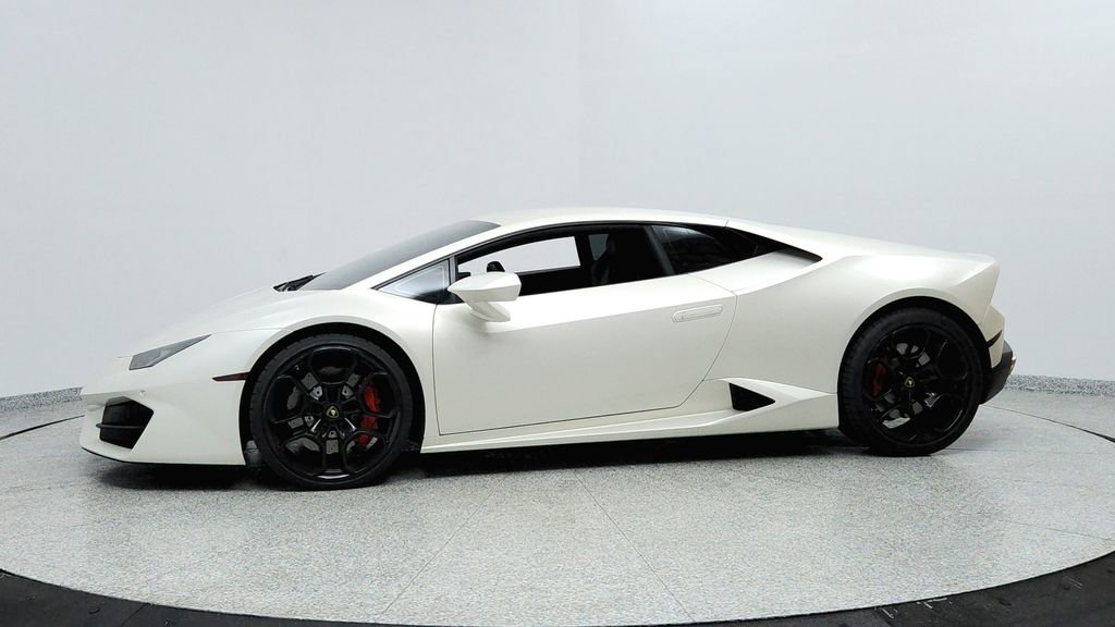 Used 2018 Lamborghini Huracan LP 580-2 image 2