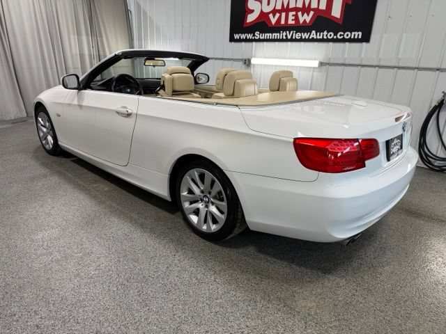 Used 2013 BMW 328i Convertible RWD image 5