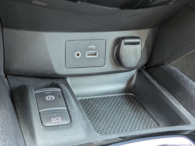 Used 2022 Nissan Rogue Sport SL FWD image 22